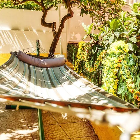 Apartment Graca Garden Lisbon